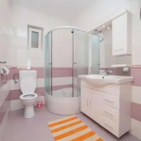 By The Sea Banjol, Rab - 23210 Apartment