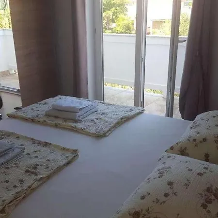 公寓 By The Sea Banjol, Rab - 23210 *